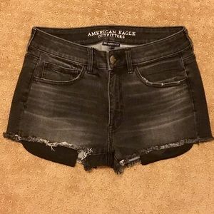 American Eagle Hi-Rise Shortie